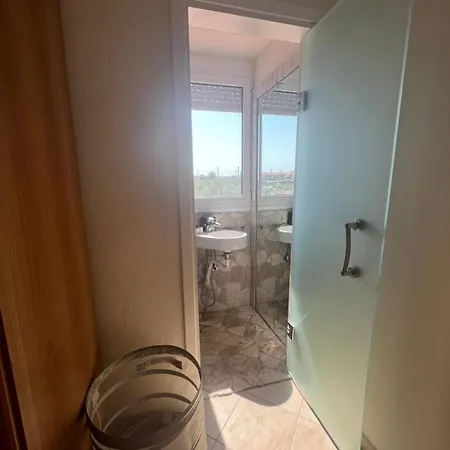 Cozy Sea View Apartmán *